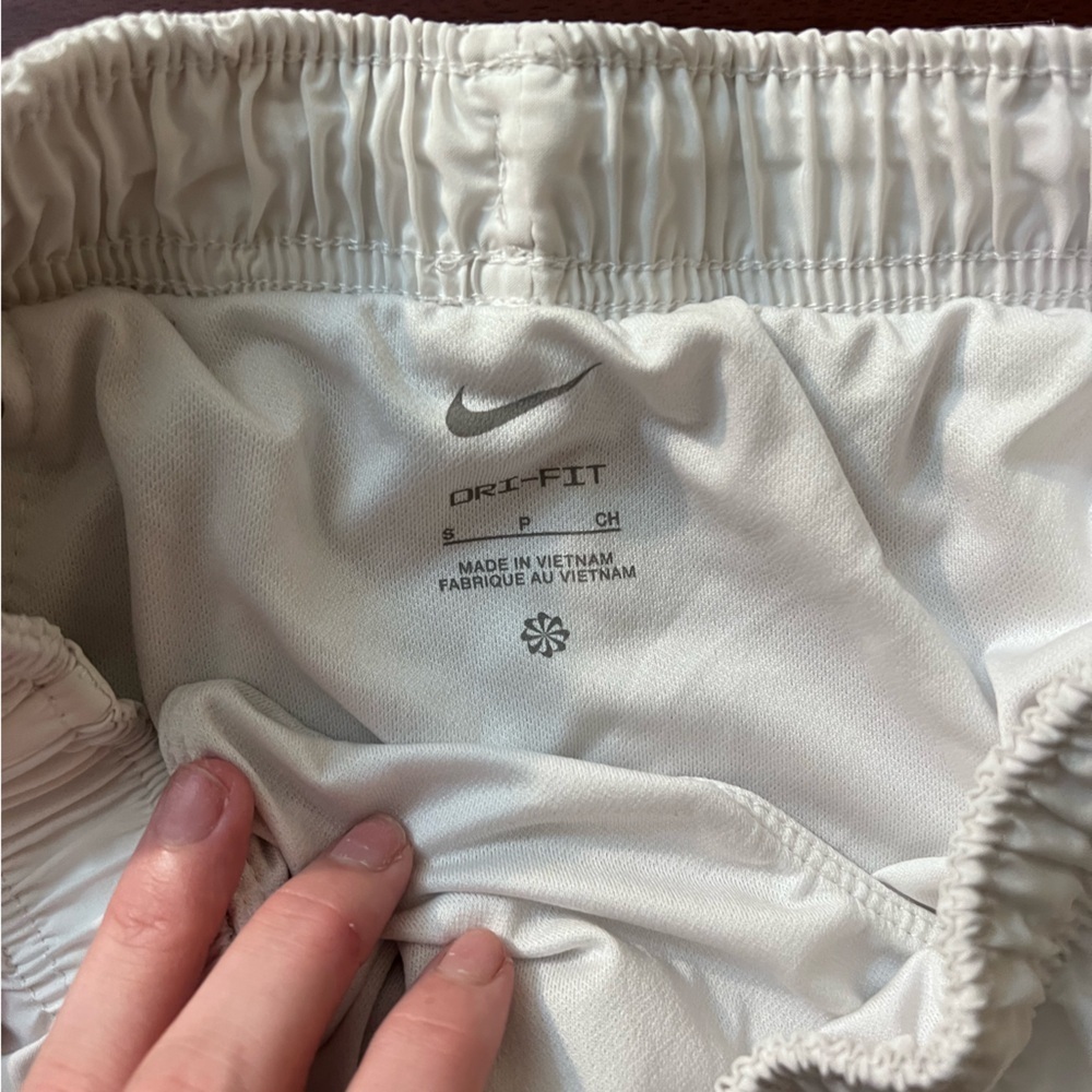 Nike Women's White Athletic Shorts - Picture 4 of 5